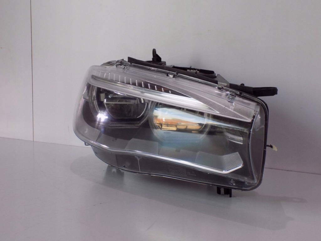 фото №11, Bmw x5 f15 лампа адаптивний led права - 5696