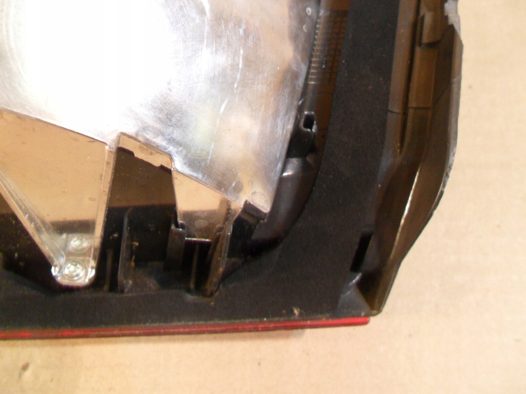 фото №12, Bmw 2 f45 лампа задняя левая w крышка 7311041-10