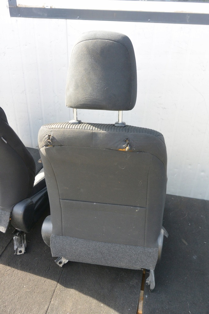 фото №12, Сиденье правый перед полукожа чёрные toyota prius plus + комплект eu