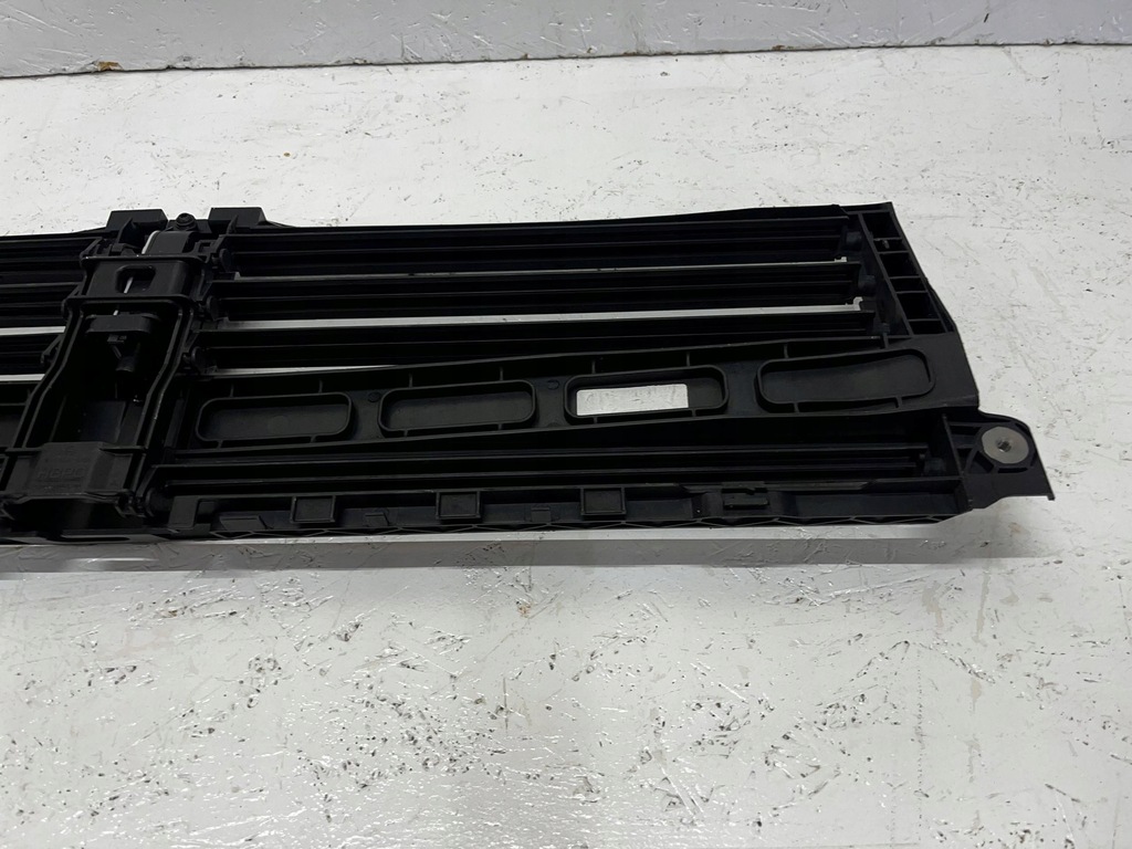 фото №8, Mercedes-benz s w223 2020 - воздуховод впуск воздуха жалюзи d11-106134-00