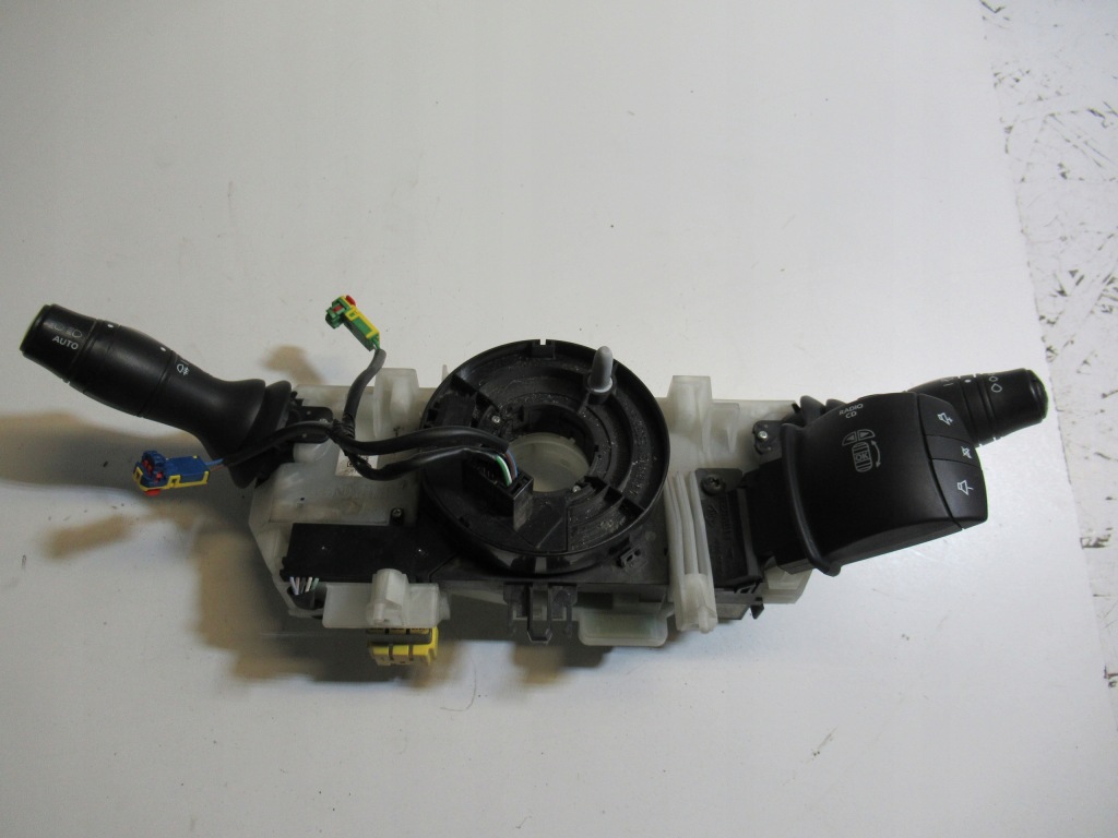 фото №1, Переключатель комбинированный света renault megane 3 255670019r