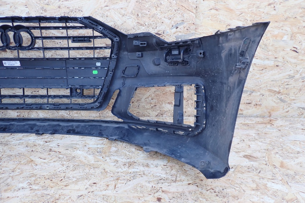 фото №13, Audi a6 c8 s-line бампер перед передний 4k0 4k0807437c 4k0807437d