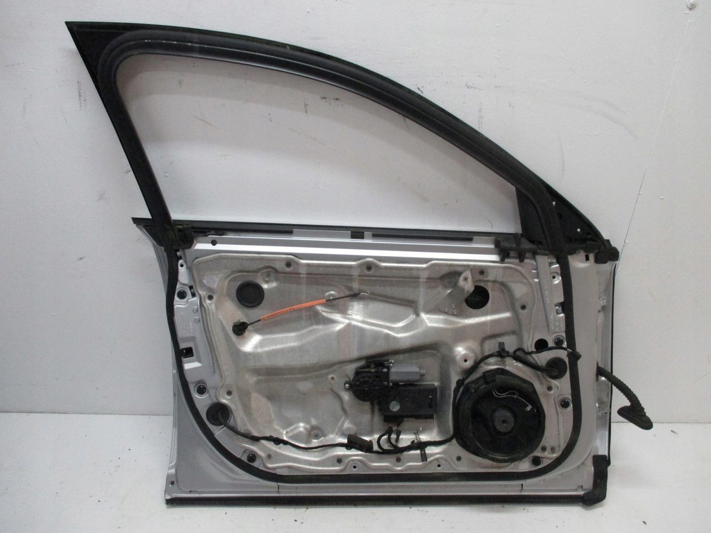 фото №6, Дверь левая передние audi a8 d3 4e0