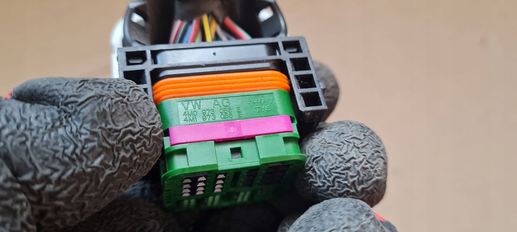 фото №7, Sq8 4m rsq8 q8 штекер колодка соединитель двигателя 4.0 tfsi 4m0973056e sq7 4m q7