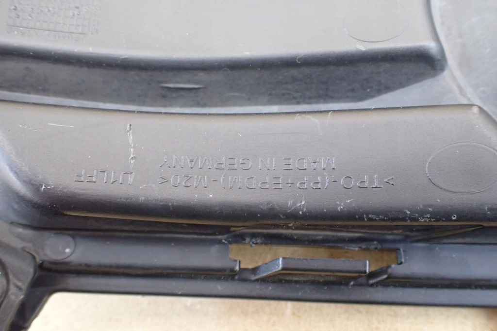 Ford mondeo mk5 левая решётка бампера перед передняя ds73-19953-rw Цена