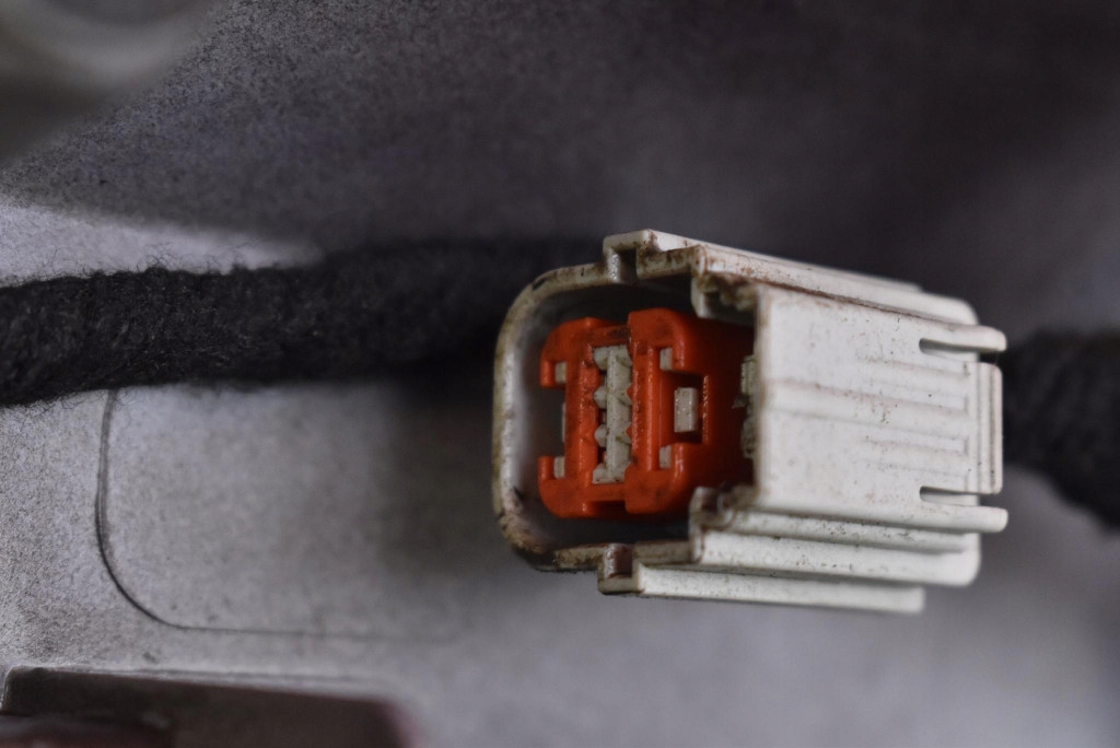 Накладка кришки задній задня 41x 95093299 opel mokka a 12-15 Зі Шроту