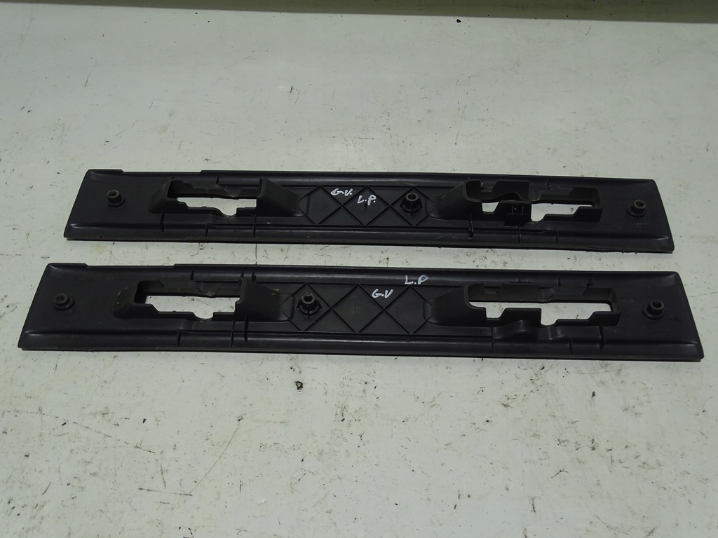 фото №11, Накладка защита рейки сиденье chrysler grand voyager iv caravan