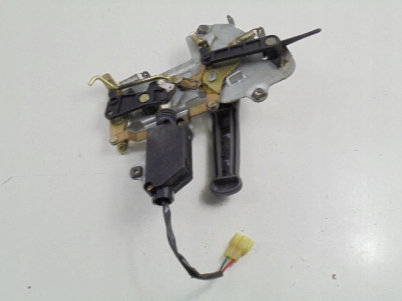 фото №6, Kia carnival i 99-01 привід ручка двері внутрішня права задня