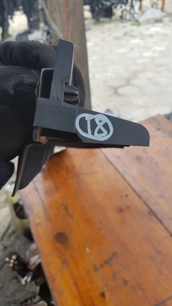 фото №7, Напрямна бампера задня peugeot 5008 i 9686247380