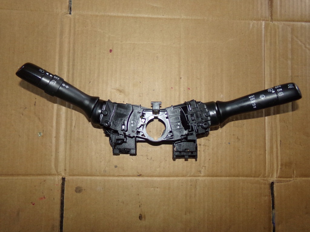 фото №1, Переключатель рычаг света поворота citroen c1