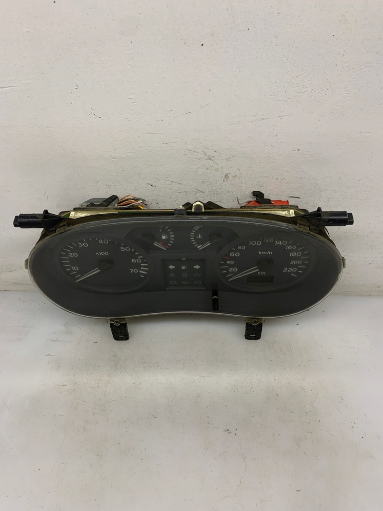 фото №1, Лічильник приладова панель p8200059763 renault