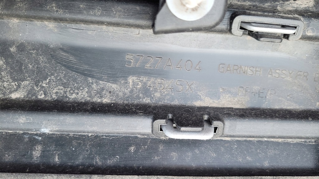 фото №8, Молдинг двері правий перед mitsubishi outlander iii