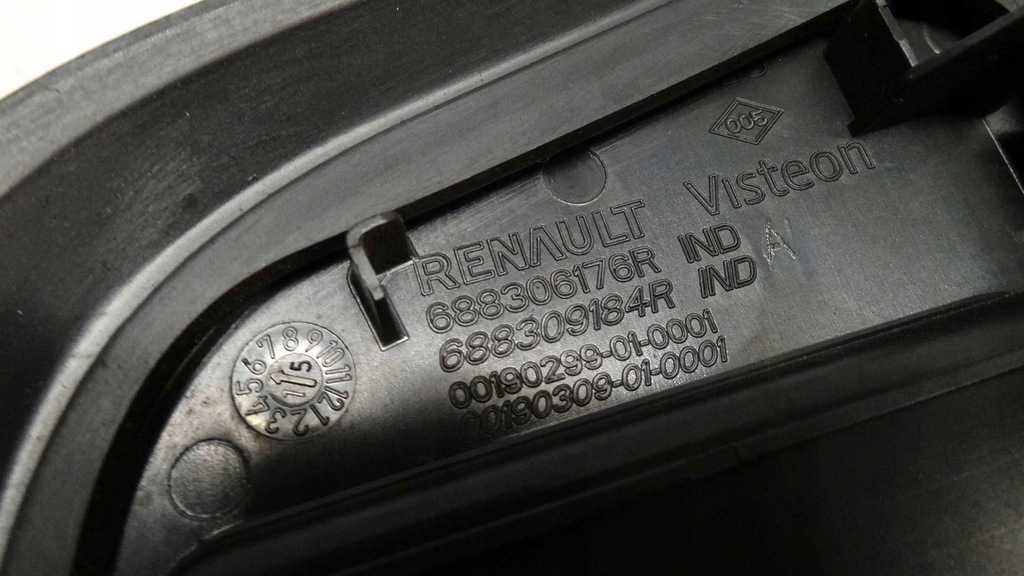 фото №8, Renault master iii 2015 рамка консолі центральної панелі 682600025r 688306176r