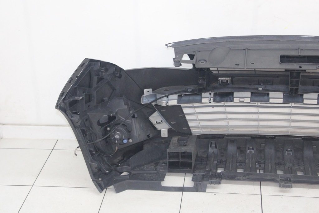 фото №8, Renault grand scenic iii 09r- бампер перед передний nv676