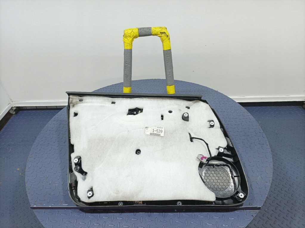 фото №5, Audi a3 8p 5d обивка обшивка дверь перед передняя правый