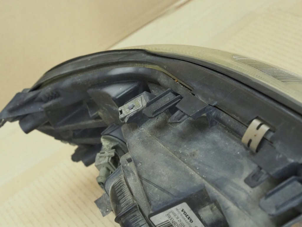 фото №11, Лампа левый перед europa v70 ii xc70 ii 8620686 europa