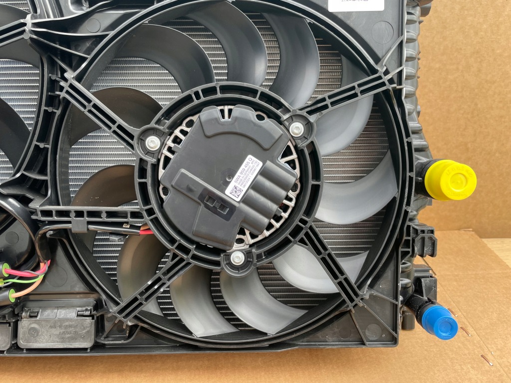 Радиатор вентиляторы vw t7 multivan 2023- 2,0 tdi nowe оригинал Доставка