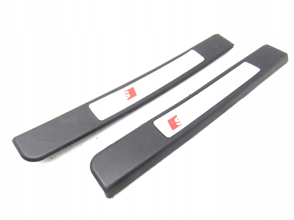 фото №1, Накладки пороговые правый левый задняя s-line audi a3 8p