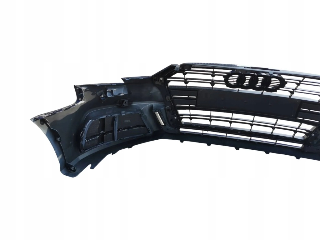 Бампер, решётка , решётка радиатора, решётки audi a-3 8v рестайлинг  s-line хэтчбек 108. Цена