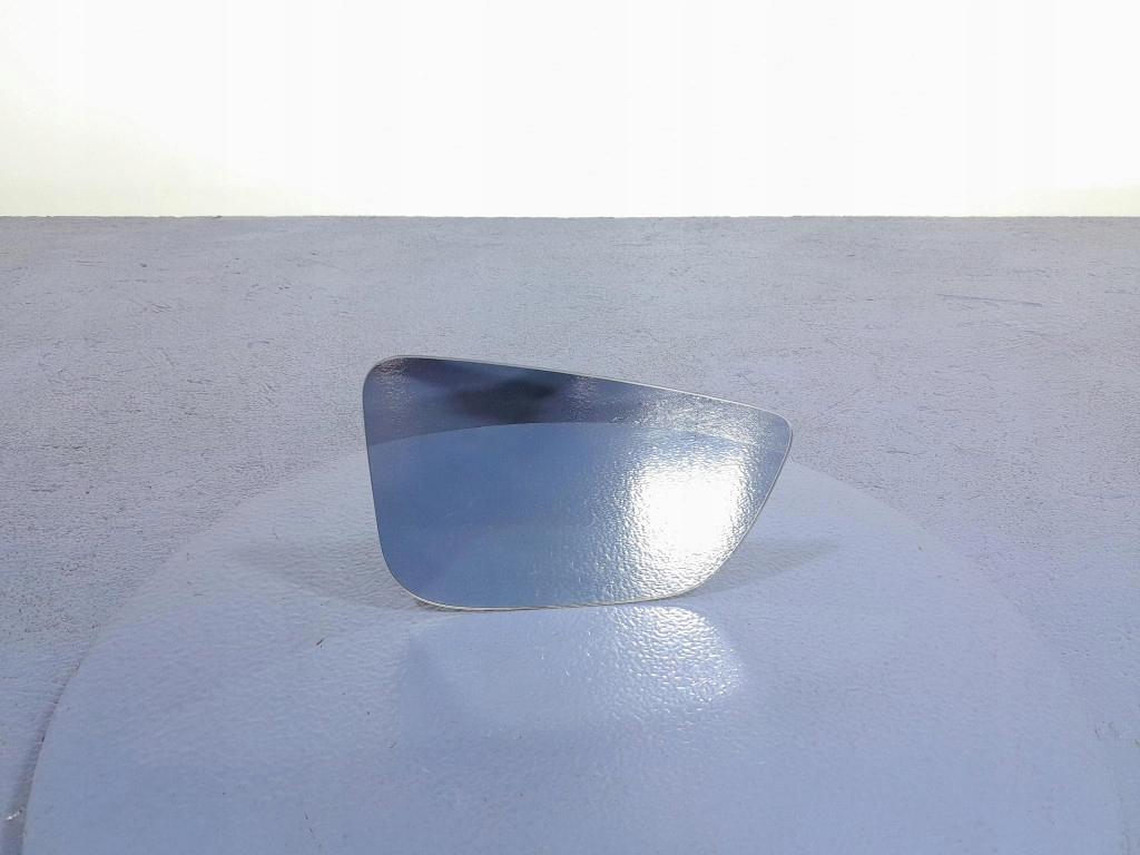 фото №1, Bmw 4 g26 вкладиш дзеркало правого 2241.059201