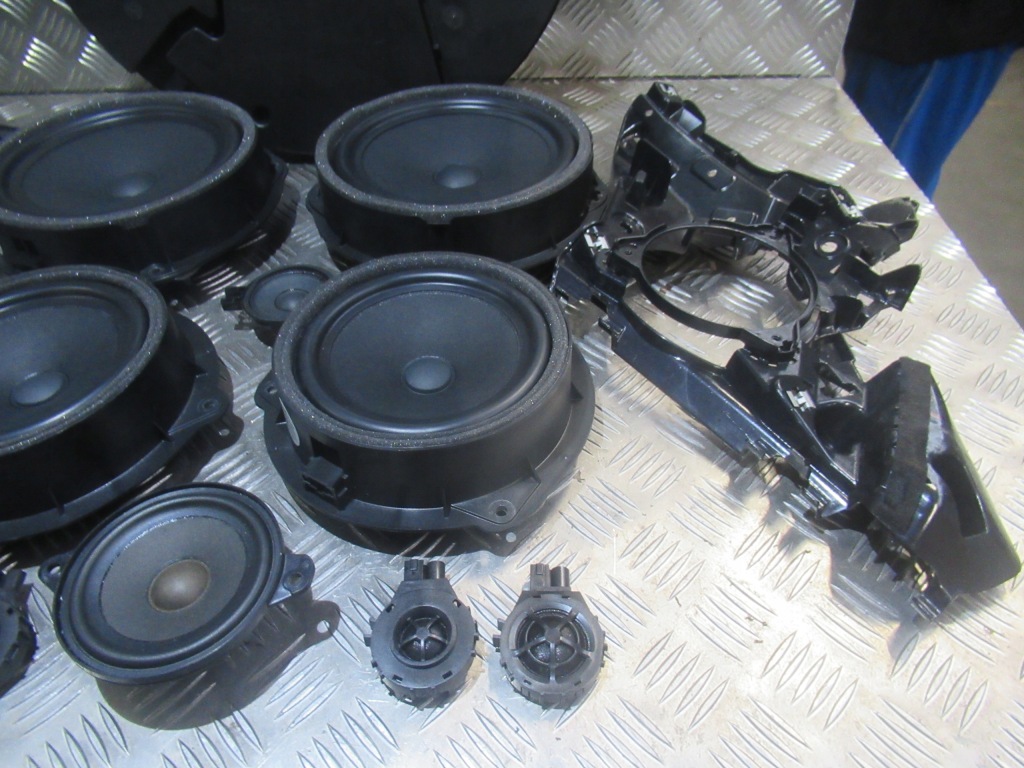 фото №7, Динамики audi q3 ii f3 83a 83a035382 комплект