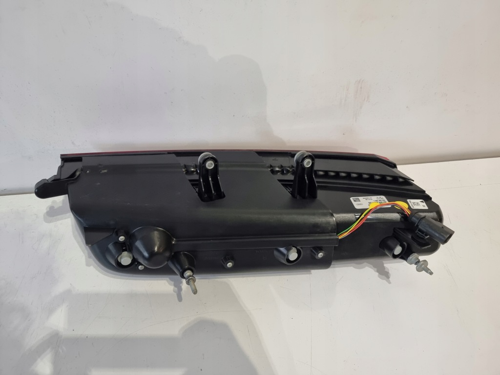 фото №3, Лампа задняя задняя правая audi r8 full led 420 usa