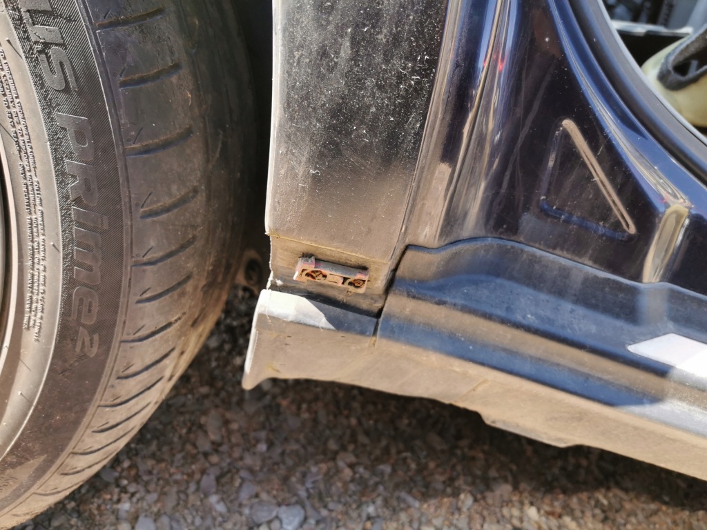 фото №4, Крила чверть обшивка правий задня audi a8 d2