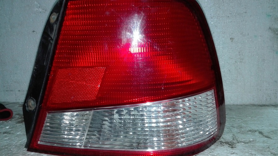 фото №1, Лампа права задня hyundai