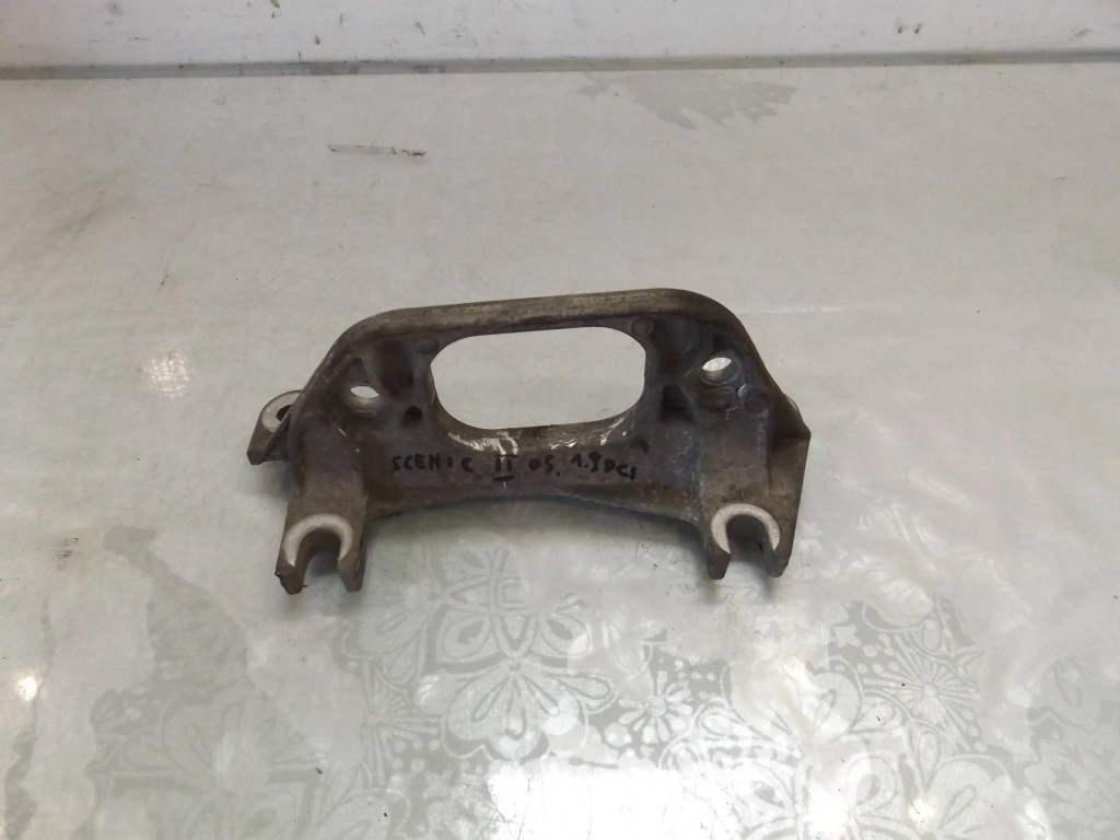 фото №1, Scenic ii 1,9dci кронштейн коробки 8200277212