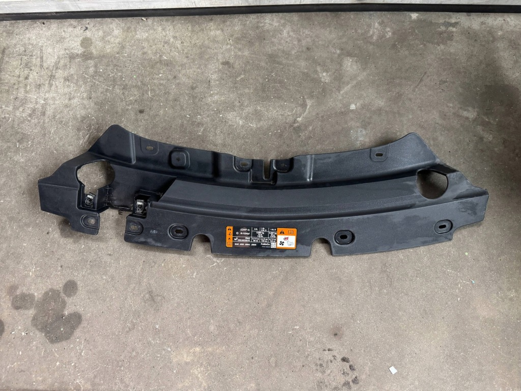 Купити Ford kuga 2 2017 накладка поперечина передній