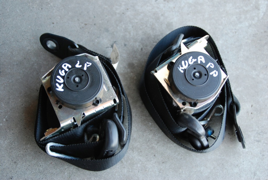 Купить Ремень безопасности перед kuga mk1 2012 год