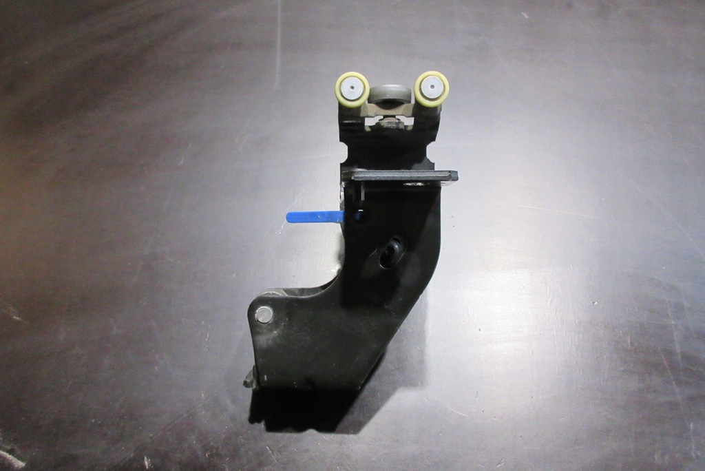 фото №2, Berlingo iii partner rifter ролик дверь раздвижных