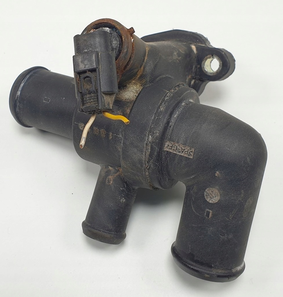 фото №1, Корпус термостата smart fortwo 450 0.6 t