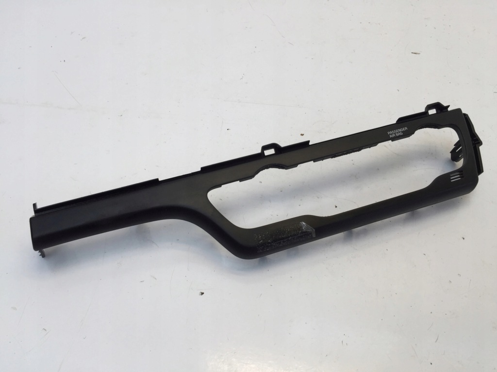 фото №1, Kia niro 2020 рамка панель керування europa