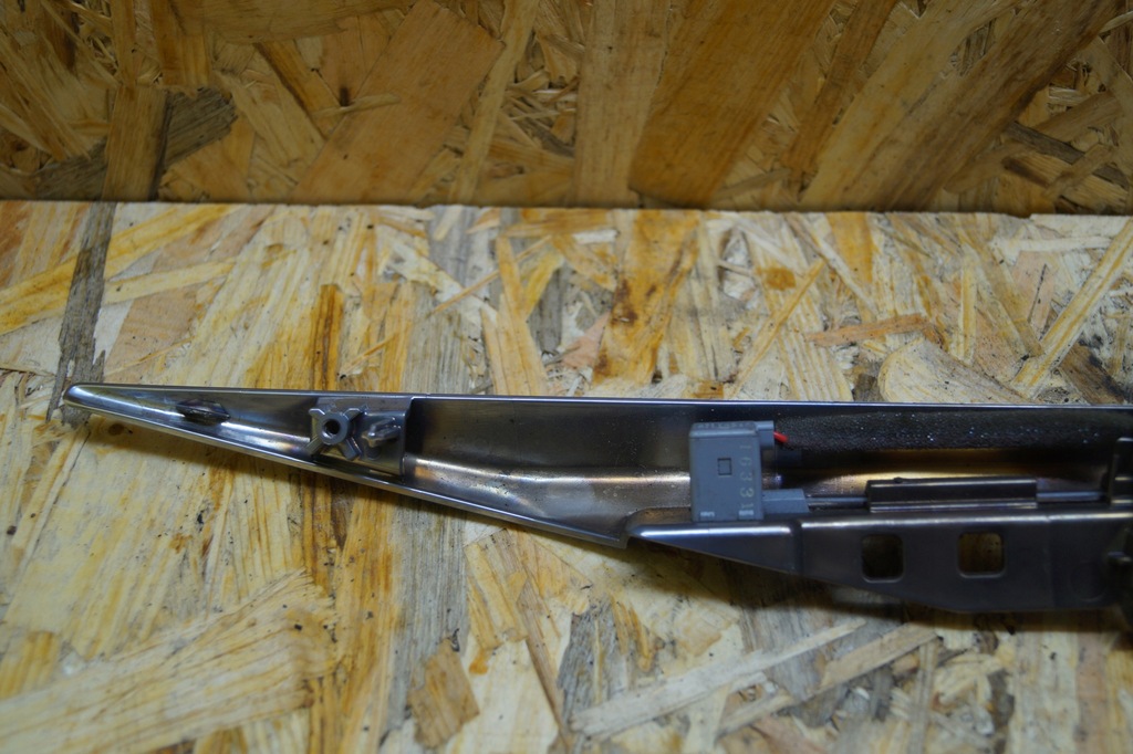 фото №7, Молдинг хром led обшивка правый перед infiniti q60