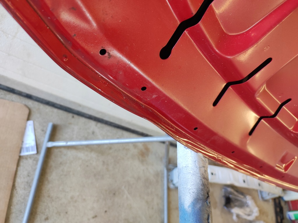 фото №14, Hyundai tucson iv - капот перед czerwona