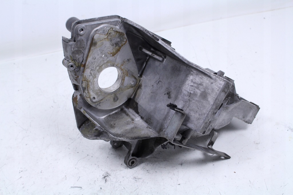 фото №4, Кронштейн кронштейн генератора vw crafter 2.5tdi