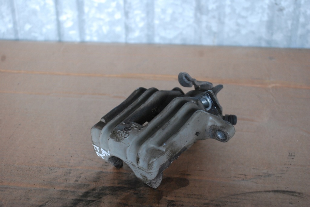 фото №1, Суппорт тормозной правый задняя audi tt 8n 1.8t