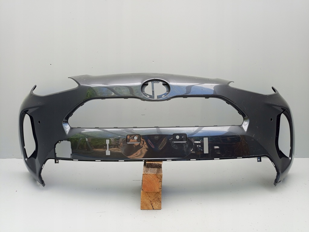 фото №14, Toyota yaris cross 2020- бампер перед передній 52119-0dc20 ÷