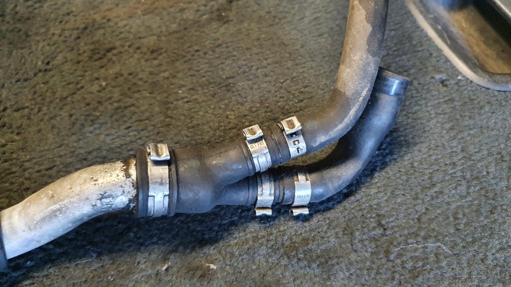 фото №4, Volvo s60 i v70 ii xc70 2.4t труба wąż шланг kpl.