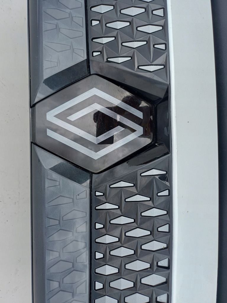 фото №8, Renault scenic v e-tech 2024 бампер перед передній