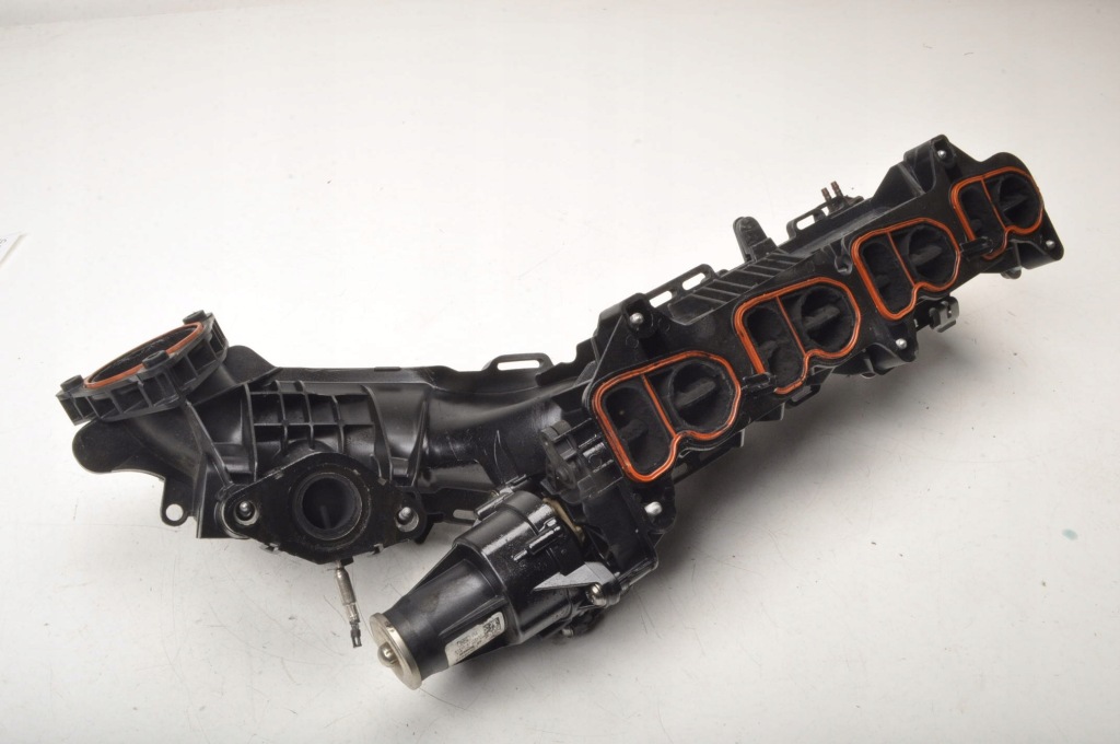 Bmw f10 f11 f20 f21 f30 f31 f32 2.0 d коллектор впускной  8513655 8570791 с Разборки