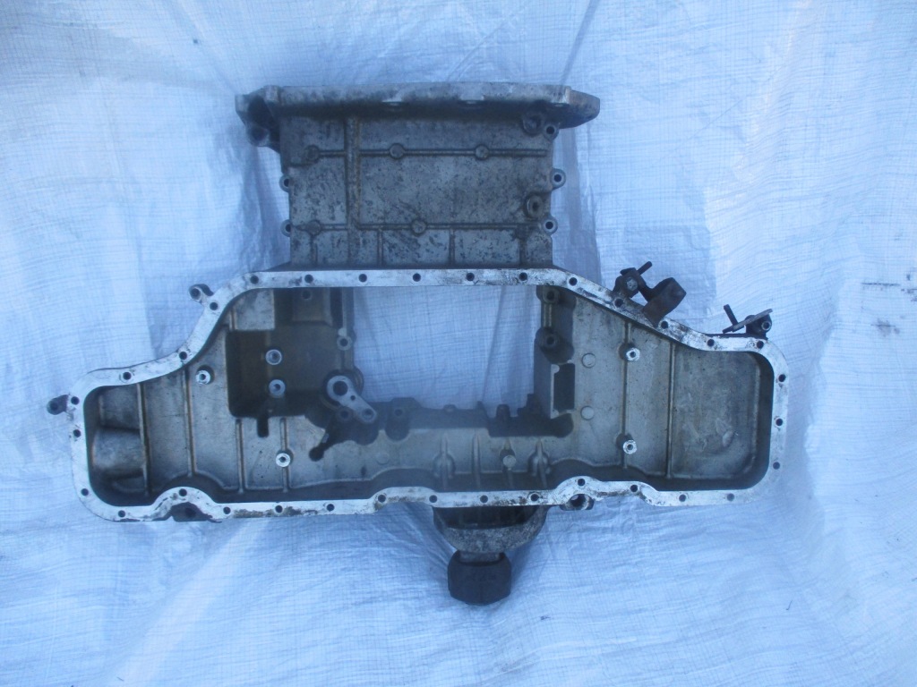 Купить Поддон масляная vw audi a6 c6 a4 a8 d3 2.7 3.0 tdi