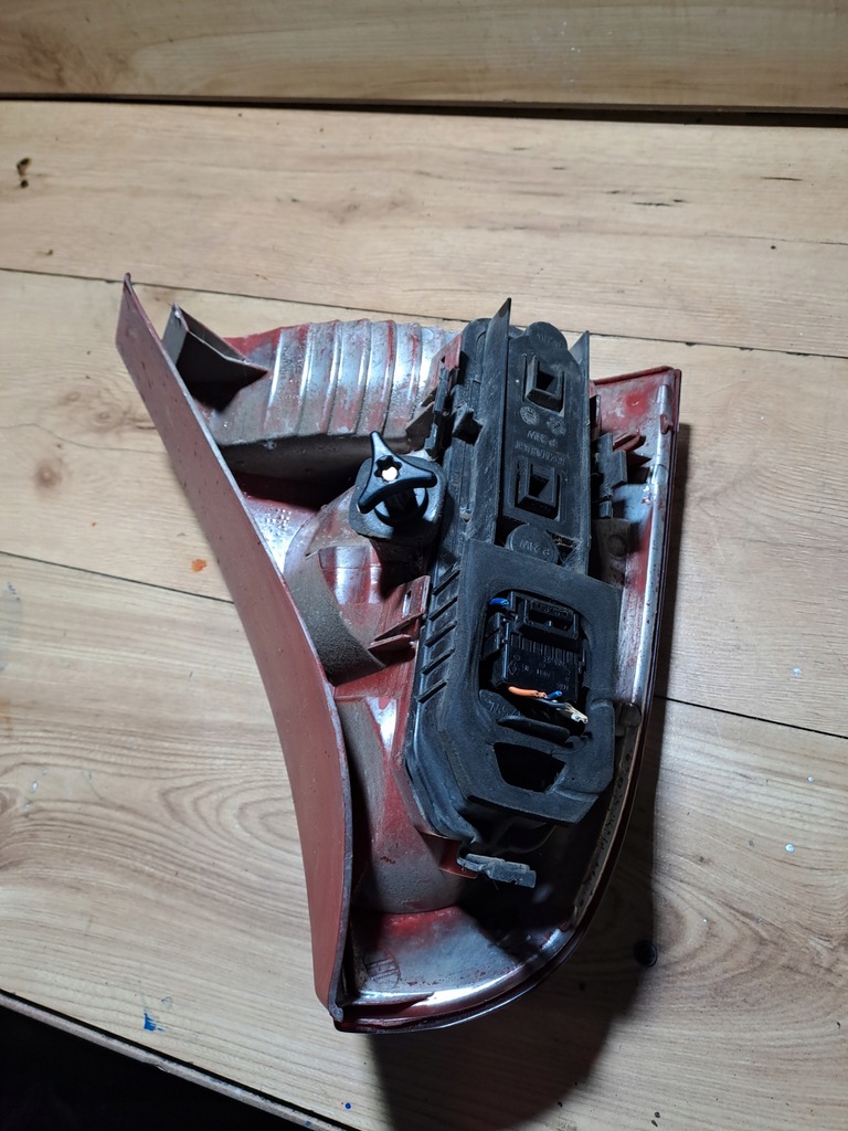 фото №2, Лампа задня права renault clio ii