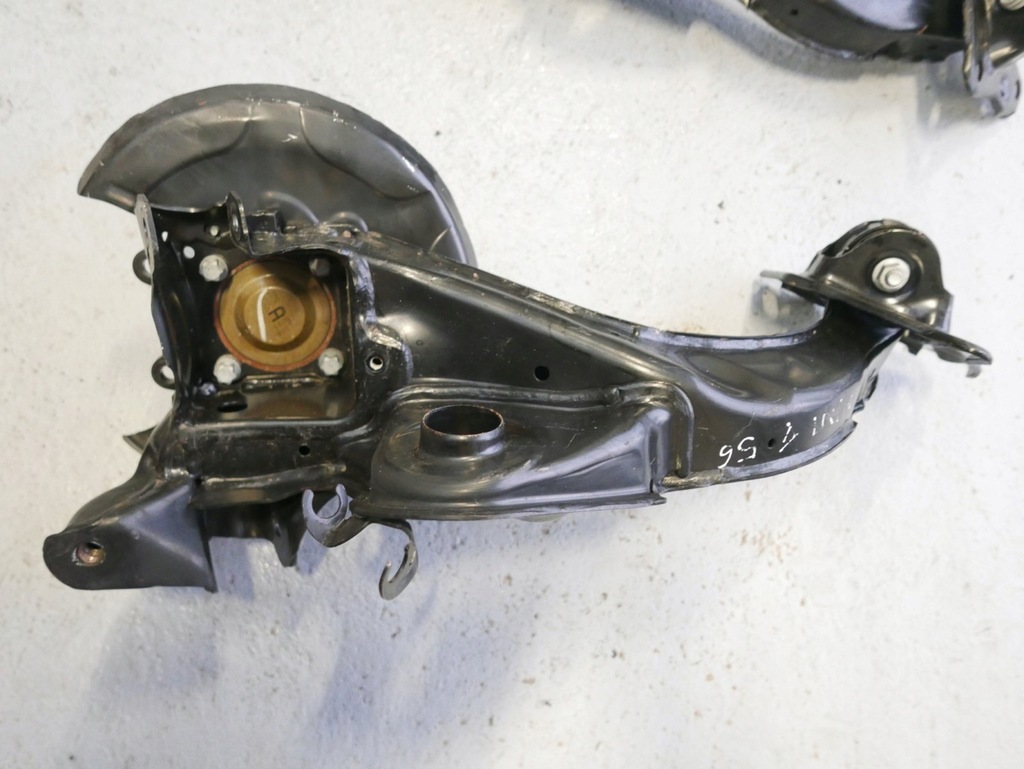 фото №5, Поворотний кулак важіль ступиця лівий задня mini f55 f56 f57