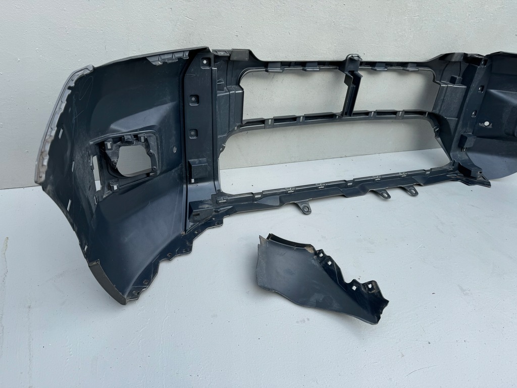 фото №12, Toyota hilux viii 8 20r- бампер перед передний 52119-yp140