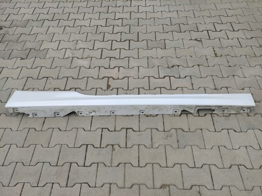 фото №1, Молдинг порог дверь правая bmw 6 f12 f13