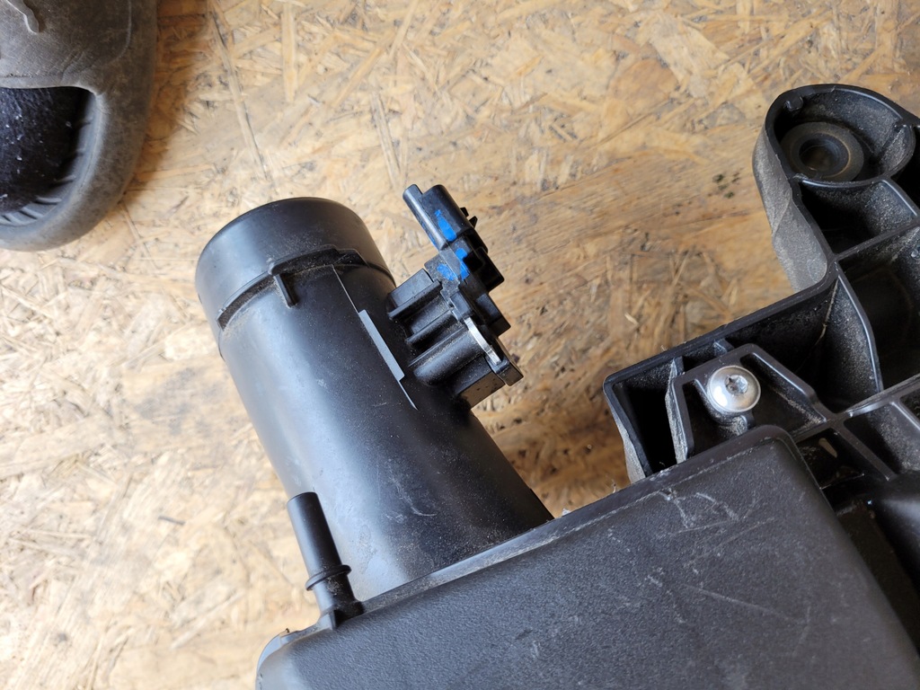 фото №7, Корпус фільтра повітря peugeot 3008 ii 1.5