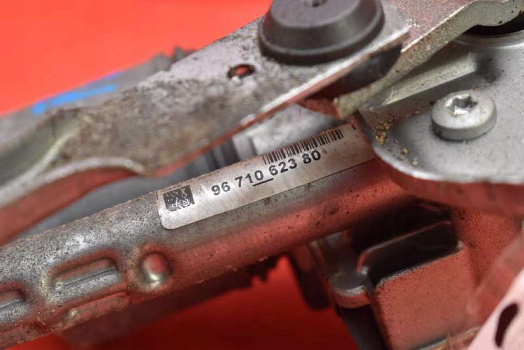 фото №8, Моторчик дворники правый перед 9671062380 peugeot 3008 1 i 09-13