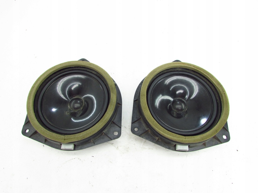 фото №1, Toyota land cruiser 120 динамик задний 02-09r